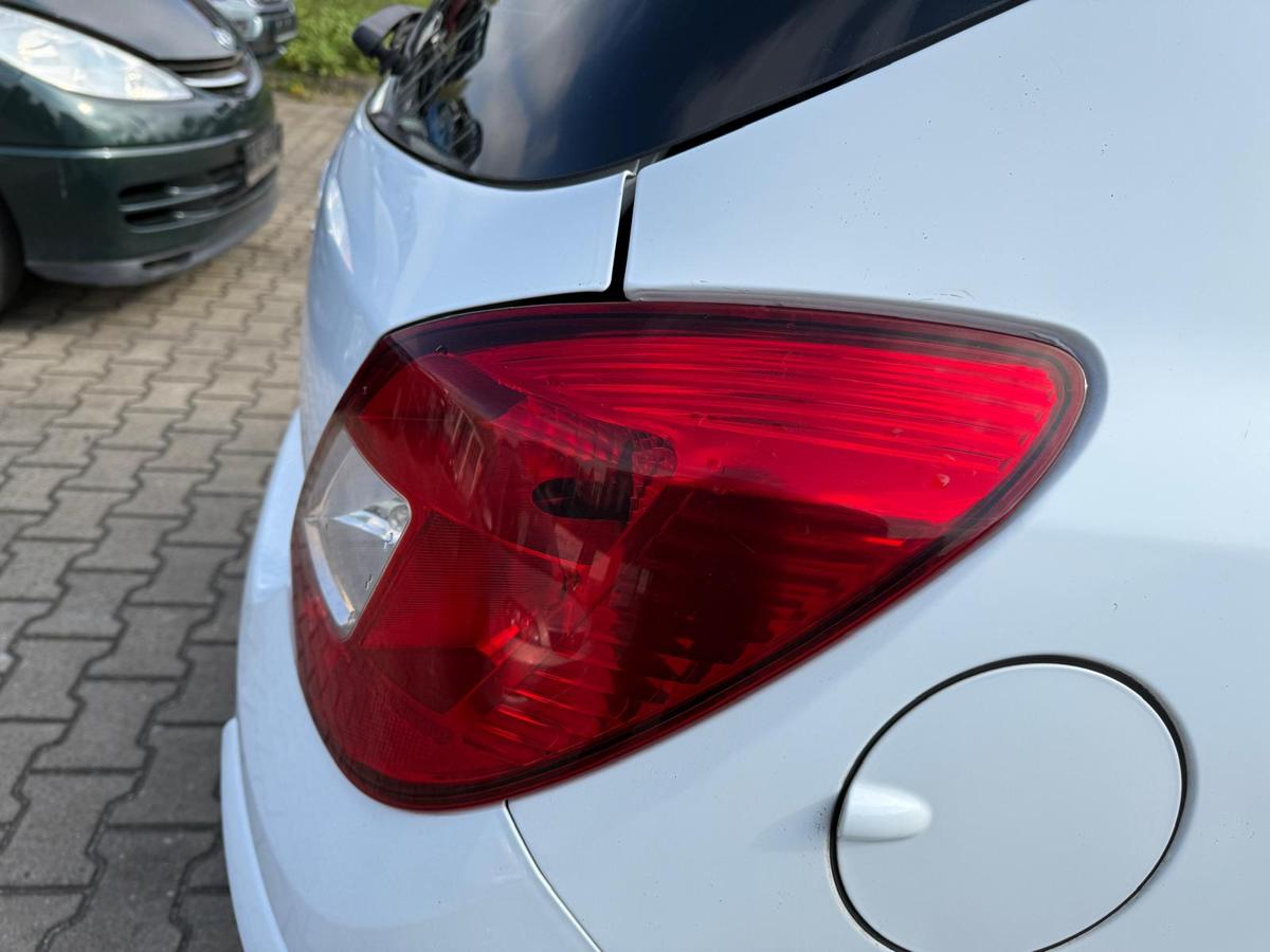 Opel Corsa D original Rücklicht Rückleuchte Heckleuchte rechts 5 Türer BJ08